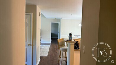 Building Photo - SPRING MOVE-IN SPECIAL: $100 OFF/MONTH FOR...