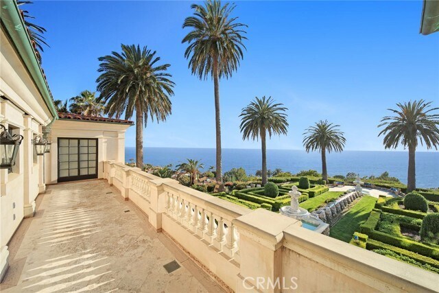 Building Photo - 3300 Palos Verdes Dr W