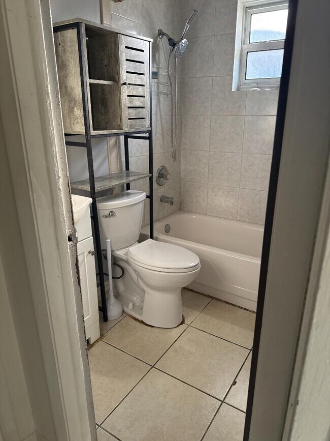 Building Photo - 3742 Belmont St