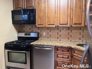 Building Photo - 1069 Fenwood Dr