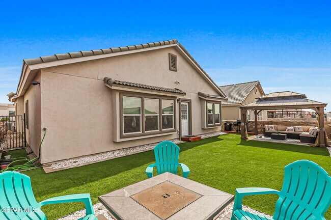 Building Photo - 261 Penbridge Pl