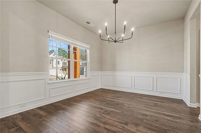 Building Photo - 377 Waterbluff Dr SW