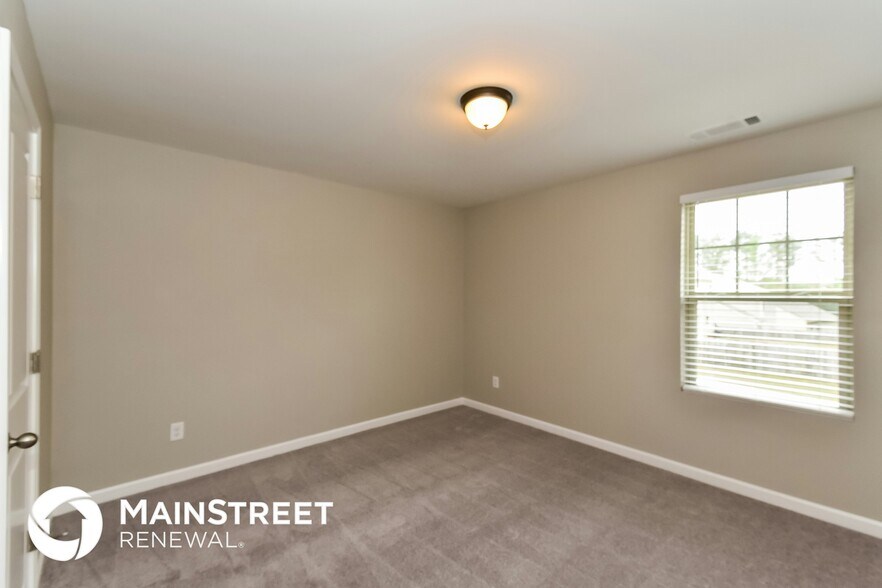 Building Photo - 7376 St Peter Way