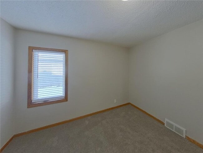 Building Photo - 2931 Woodbridge St