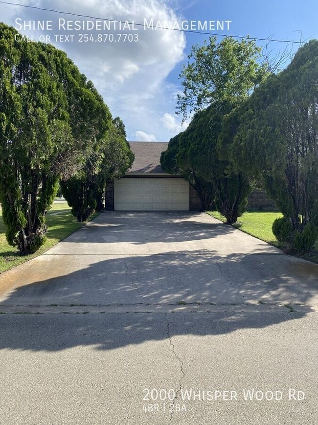 Building Photo - 2000 Whisper Wood Rd