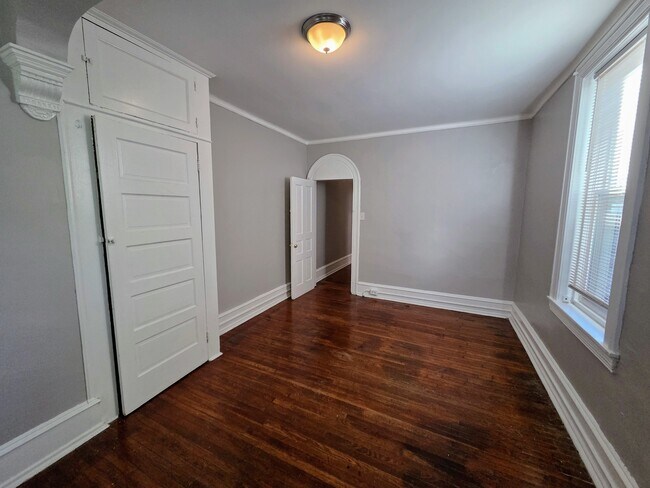 Building Photo - 3246 N 13th St