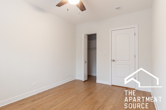 Building Photo - 4500 N Ashland Ave