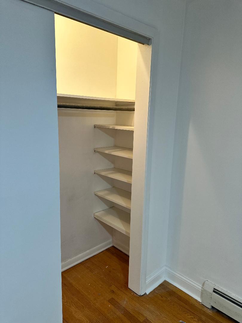 Building Photo - 5530 N Mango Ave