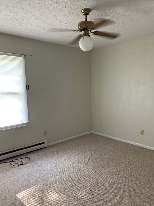 Building Photo - power260