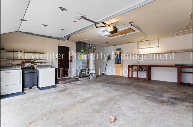 Building Photo - Limited Time Offer: Half-Month Discount on Lease Signed Before January 31st!-28 Parkwood Dr, Brow...