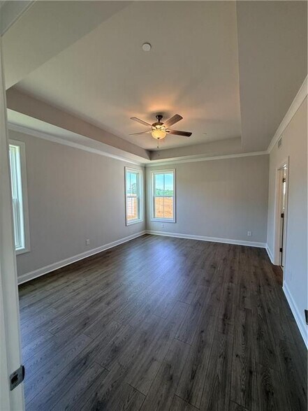 Building Photo - 146 Willowfern Ln