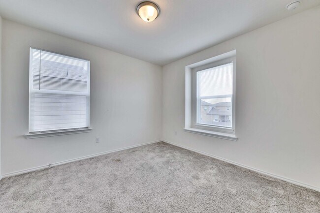 Building Photo - 308 Lemon Light Ln