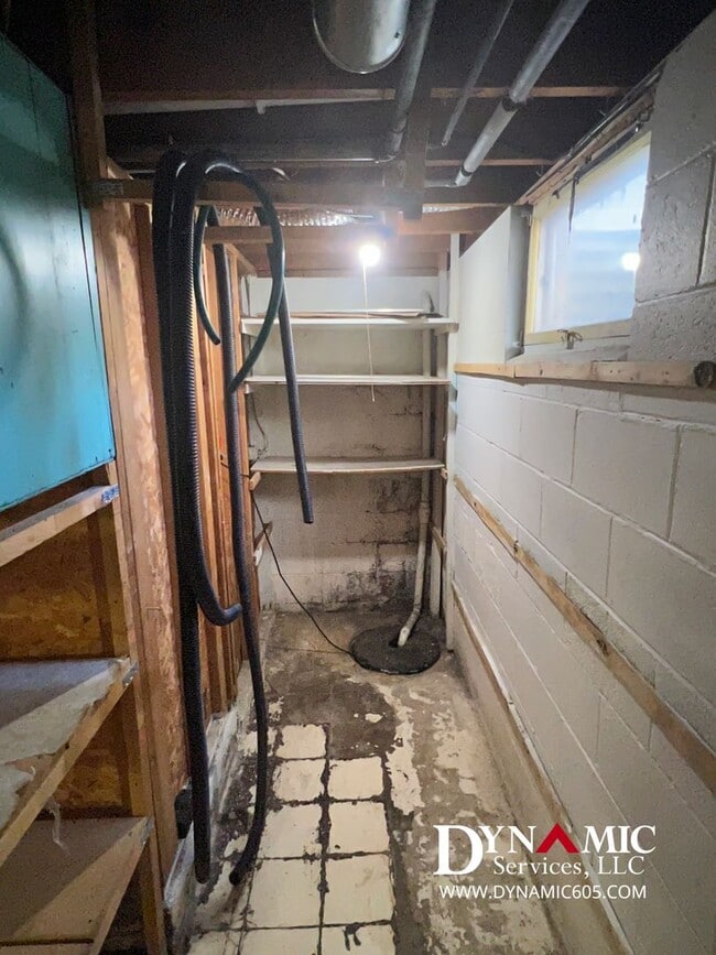 Building Photo - Updated 4 Bedroom, 2 Bathroom House By Augustana University