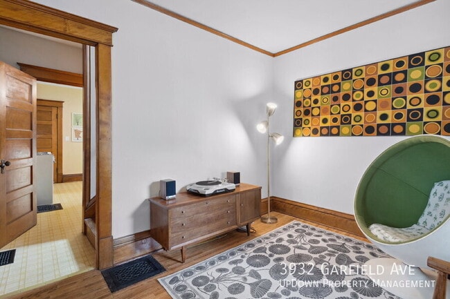 Building Photo - 3932 Garfield Ave