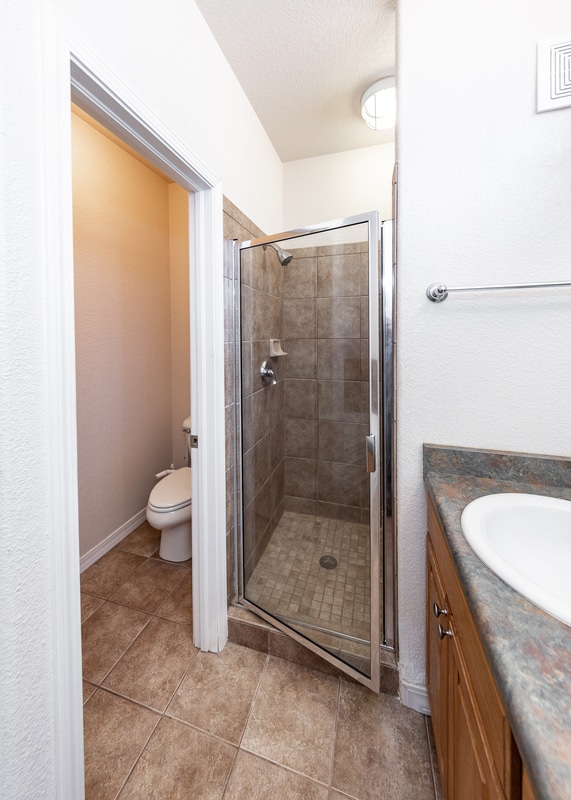 Building Photo - 5607 University Village View