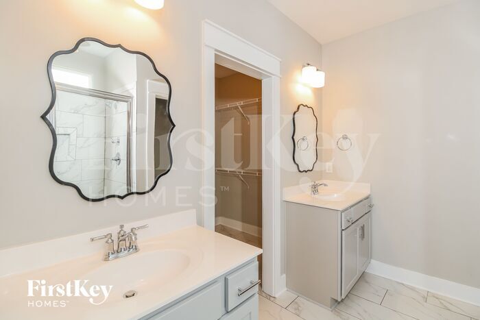 Building Photo - 1433 Woodridge Pl