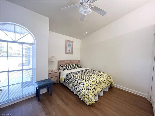 Building Photo - 816 Belville Blvd