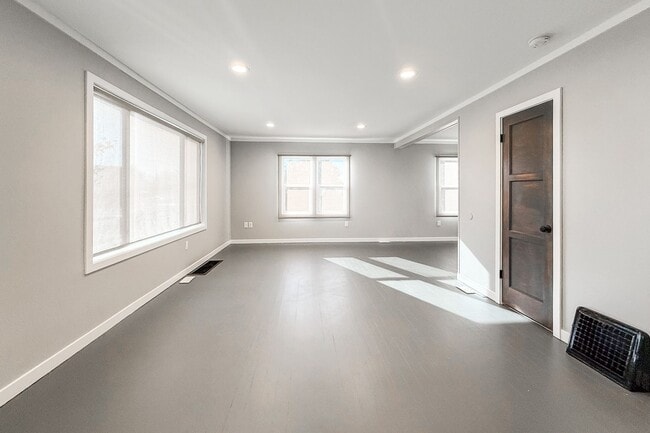 Building Photo - Remodeled 3-Bedrom Richland Alphabet Home ...