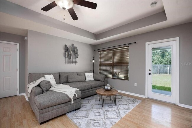 Building Photo - 1608 NE 45th Pl