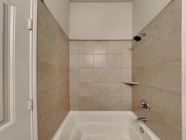 Building Photo - 2133 Blakely Ct