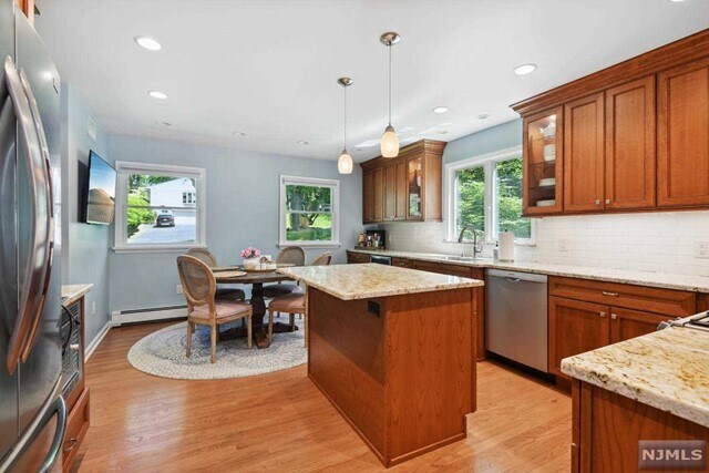 Building Photo - 204 Deerfield Ln