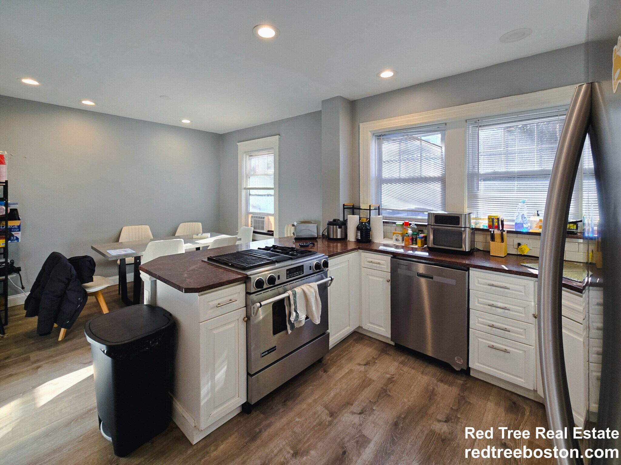 Building Photo - 235 Chestnut Hill Ave