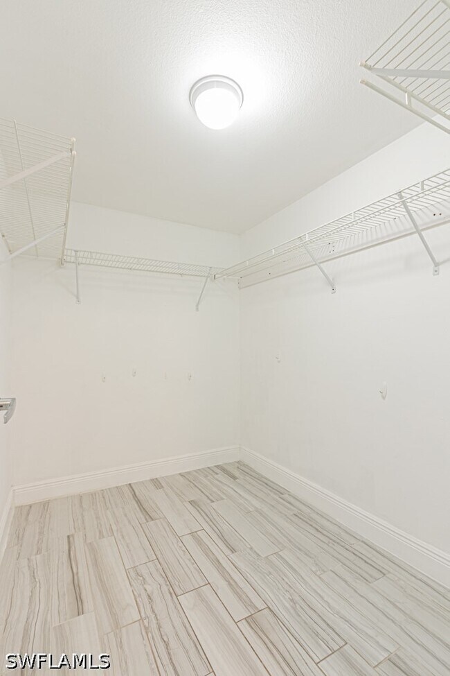 Building Photo - 1392 Churchill Cir
