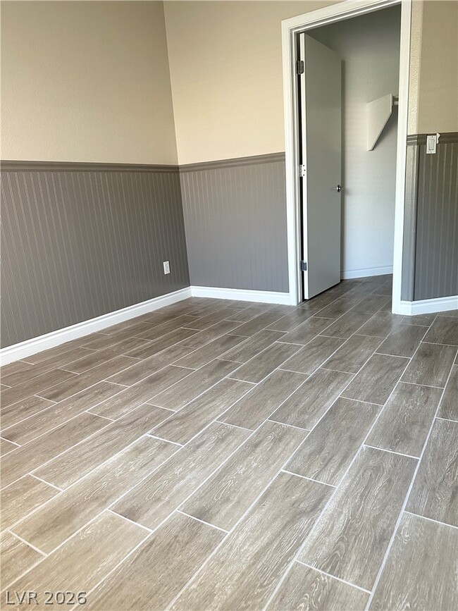 Building Photo - 1109 E Malibu Sands Ave