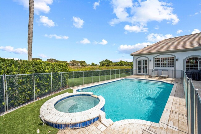 Building Photo - 2377 Golf Brook Dr