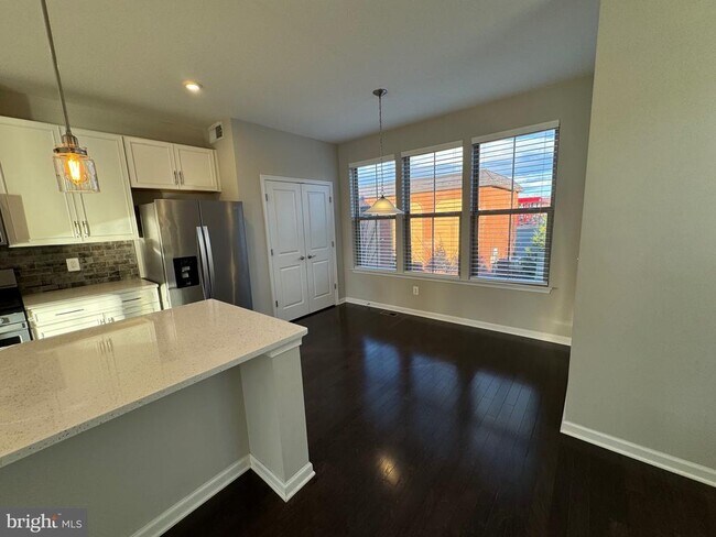 Building Photo - 120 Tolocka Terrace NE