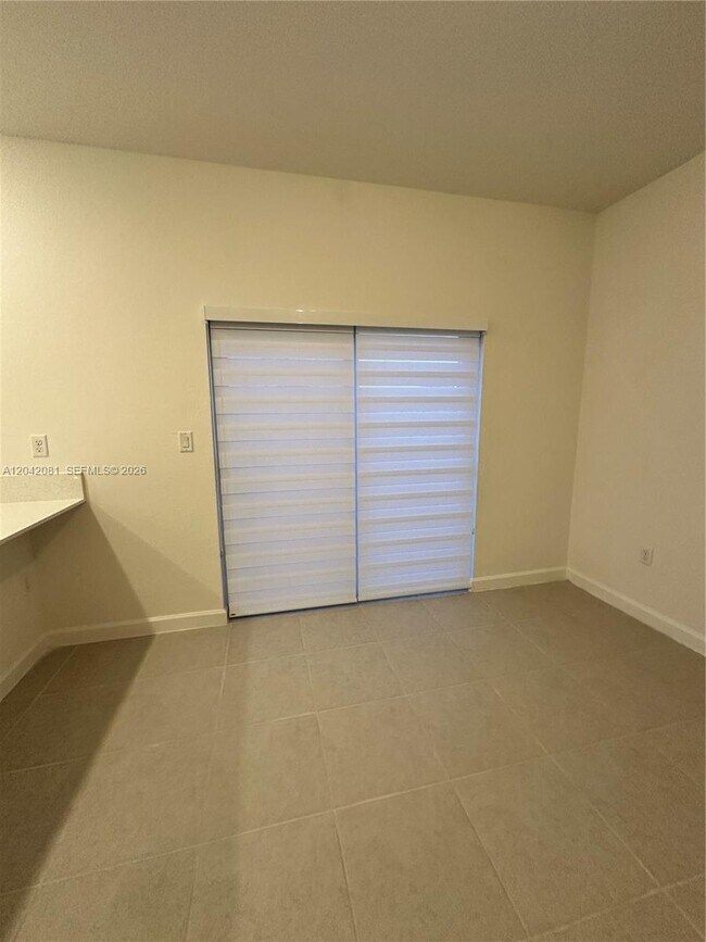 Building Photo - 2889 25rd