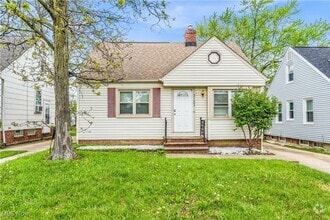 Building Photo - 21603 Hillgrove Ave