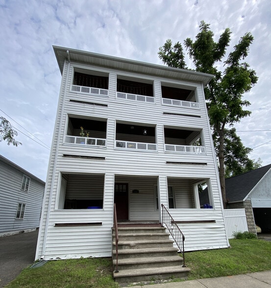 Building Photo - 160 Seminary Ave