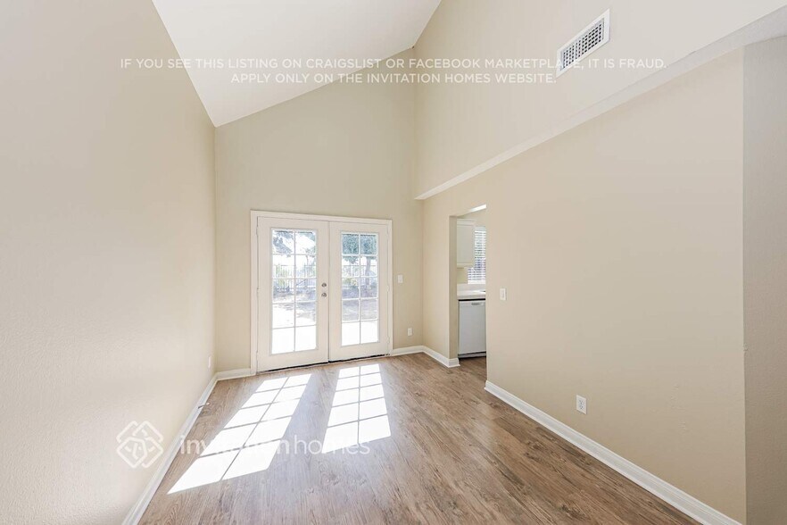 Building Photo - 24043 5 Tribes Trail