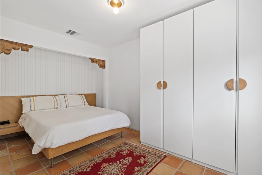 master bedroom - 227 N Avenue 50