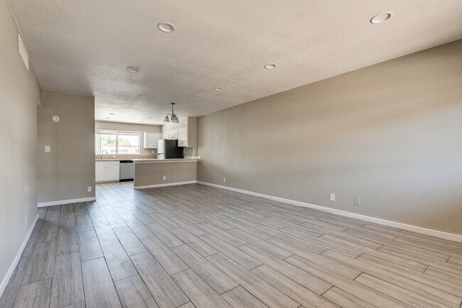 Primary Photo - Desert Villas