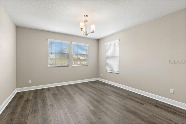 Building Photo - 16010 Sonoma Grv Cir