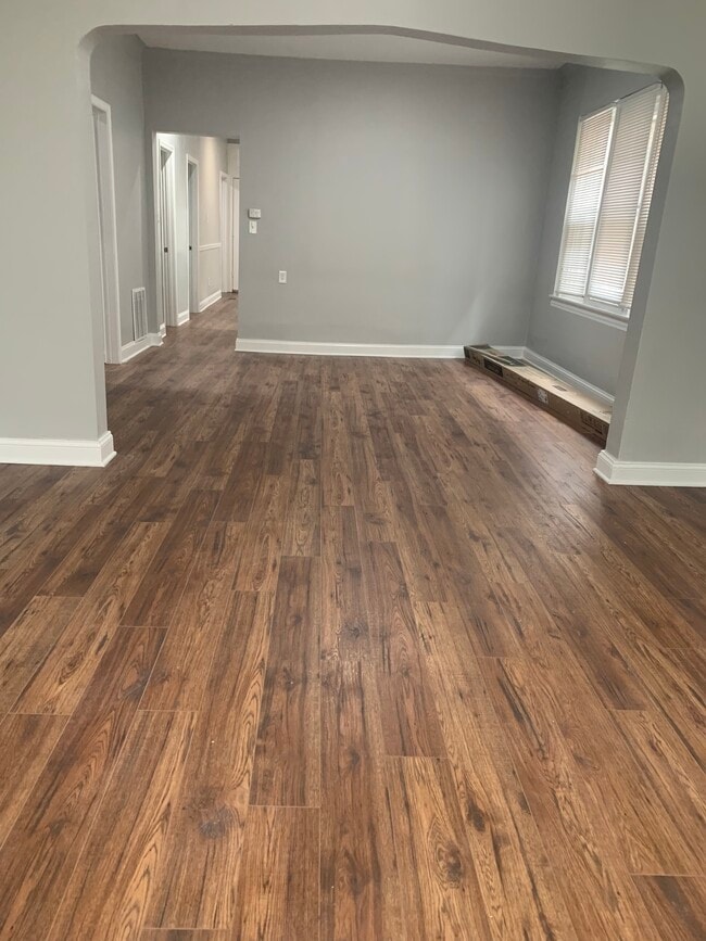 Building Photo - 7841 S Marquette Ave