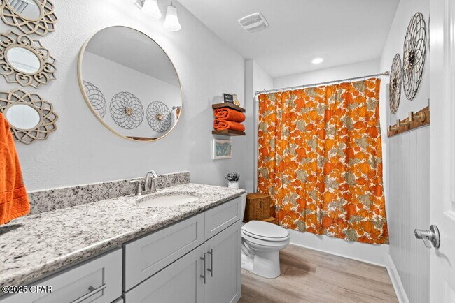 Building Photo - 11434 Palm Breeze St