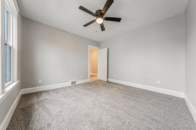 Building Photo - 841-841 Allison Ave