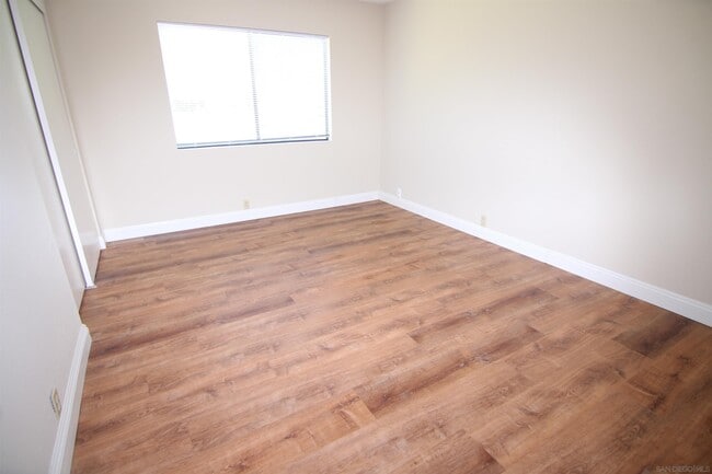 Building Photo - 16328 Bassett Ct