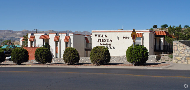 Primary Photo - Villa Fiesta