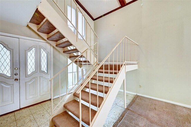 Building Photo - 2610 Princess Ln