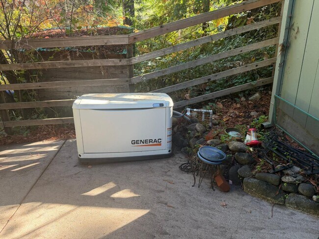 Building Photo - 13206 Middleton Ave