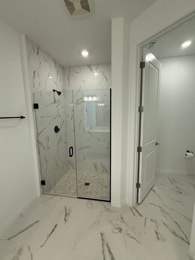 Building Photo - Sweetwater at Lakewood Ranch 2 Bedroom Villa