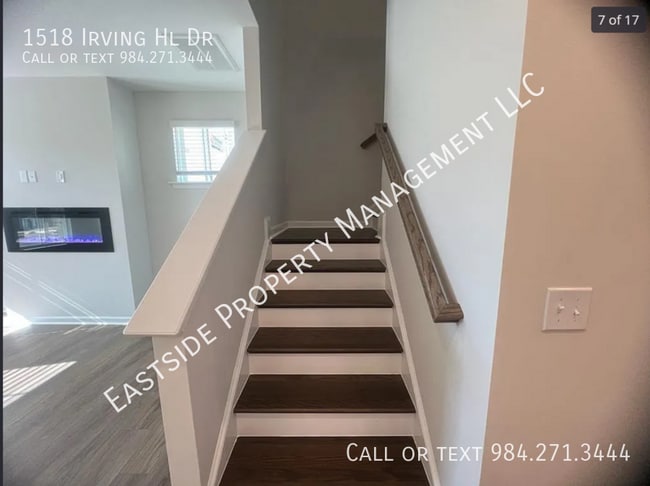 Building Photo - 1518 Irving Hl Dr