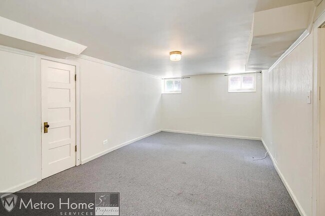 Building Photo - 663 Grape St