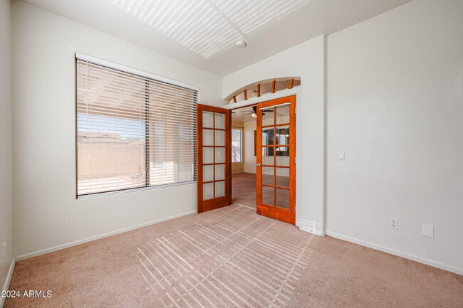 Building Photo - 11617 W La Reata Ave