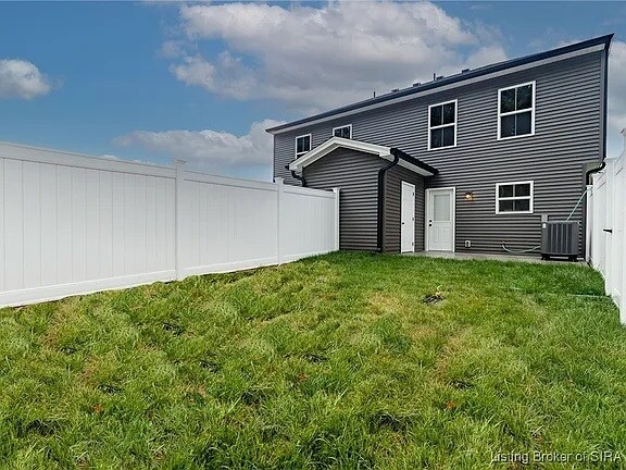 Building Photo - 2065 Aster Dr