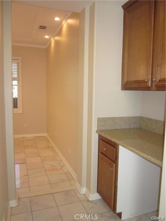 Building Photo - 27086 Pumpkin St